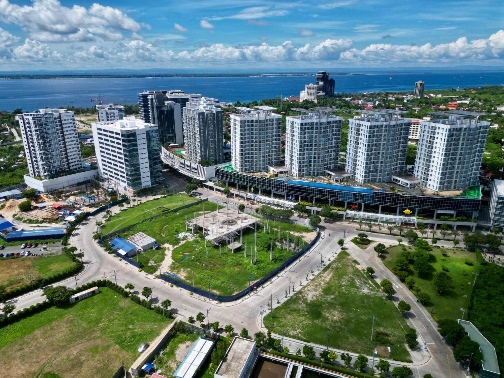 1Br Mactan New Town Apartments Ocean View, Free Pool, Free Beach, Near Airport Punta Engano (Mactan) Exterior photo